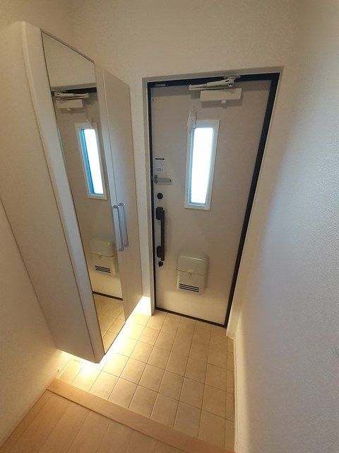 玄関　（同タイプ参考写真）メゾン・MSK・千石　文京区千石2