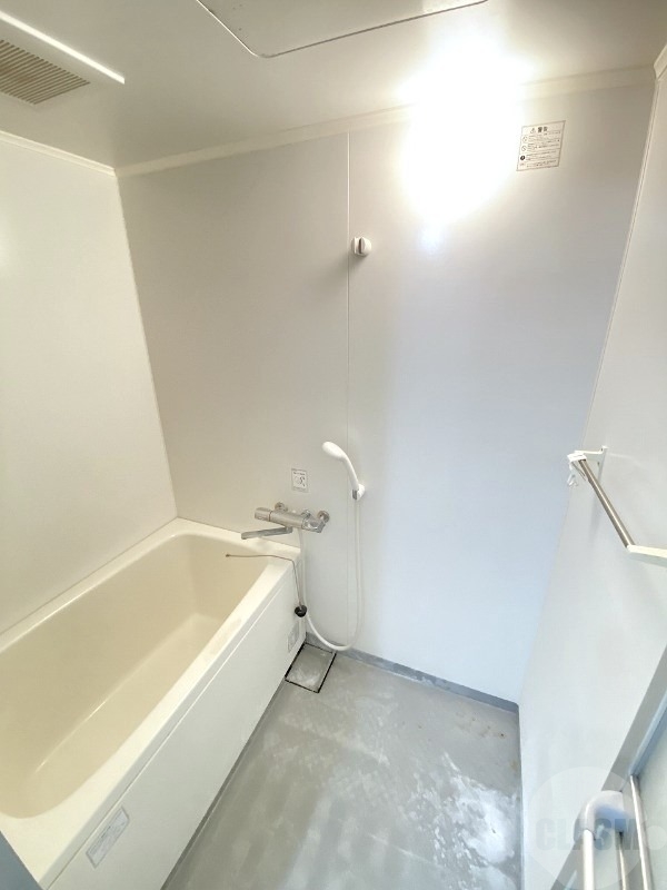 バス・シャワールーム　別部屋の写真