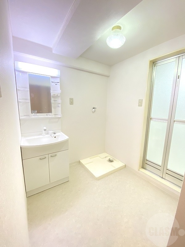 洗面設備　別部屋の写真
