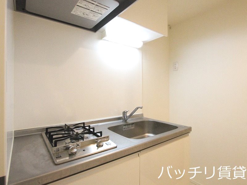 キッチン　同型タイプの為、現状を優先致します。