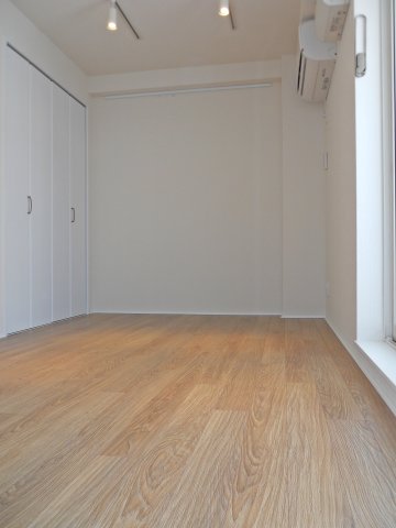 居室・リビング　「b CASA山下町」