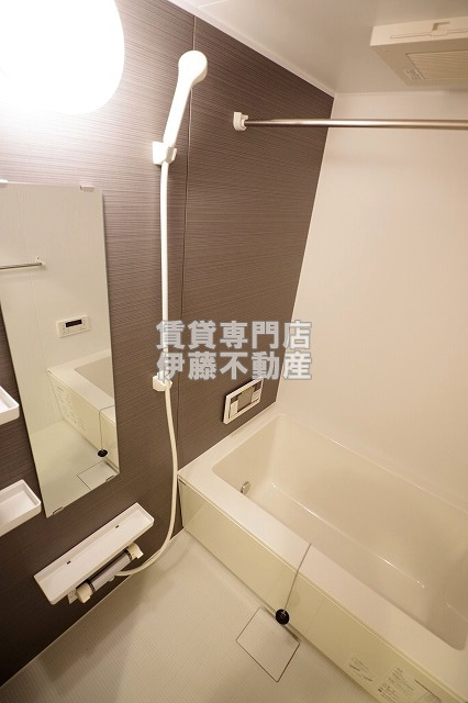 バス・シャワールーム　追い炊き機能付給湯設備