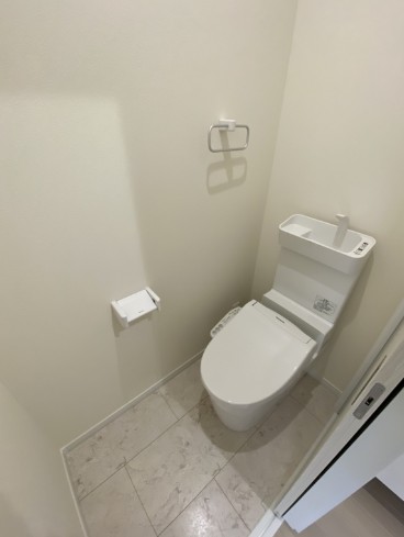 トイレ　※別部屋参照写真となります。