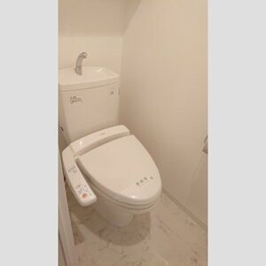 トイレ　ゆったりとした空間のトイレです