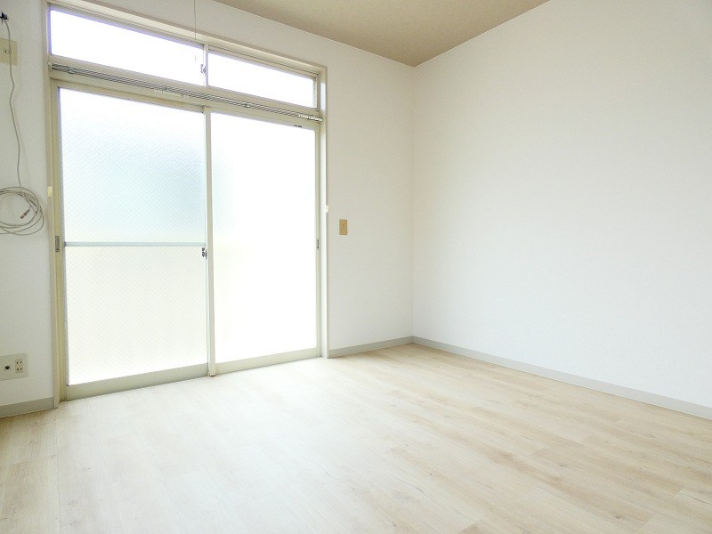 居室・リビング　同仕様写真