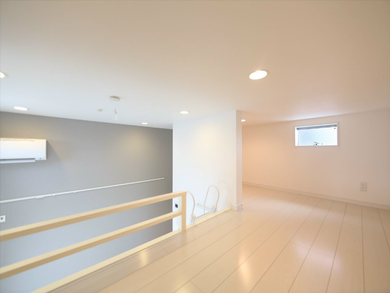 その他部屋・スペース　ロフト5帖（収納としてもお部屋としても使えます）