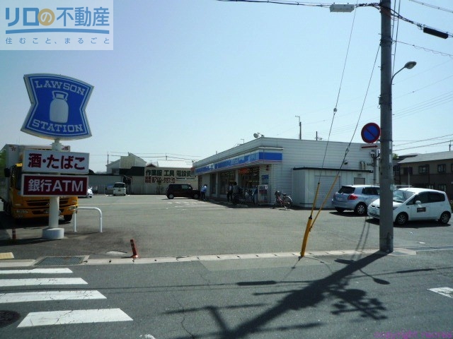 コンビニ　ローソン伊丹鋳物師五丁目店（コンビニ）まで356m