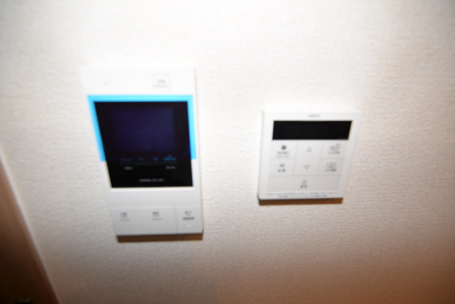 セキュリティ　モニター付インターホン