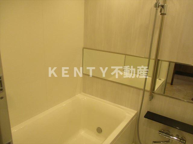 バス・シャワールーム　きれいなお風呂です