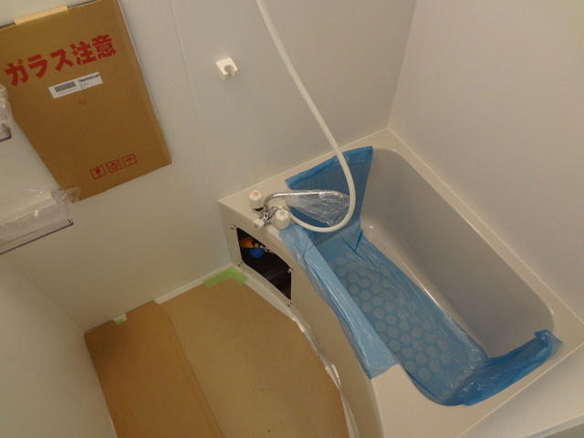 バス・シャワールーム　建築中