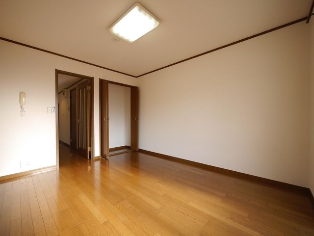 居室・リビング　★お部屋探しは、タウンハウジング多摩センター店へ★