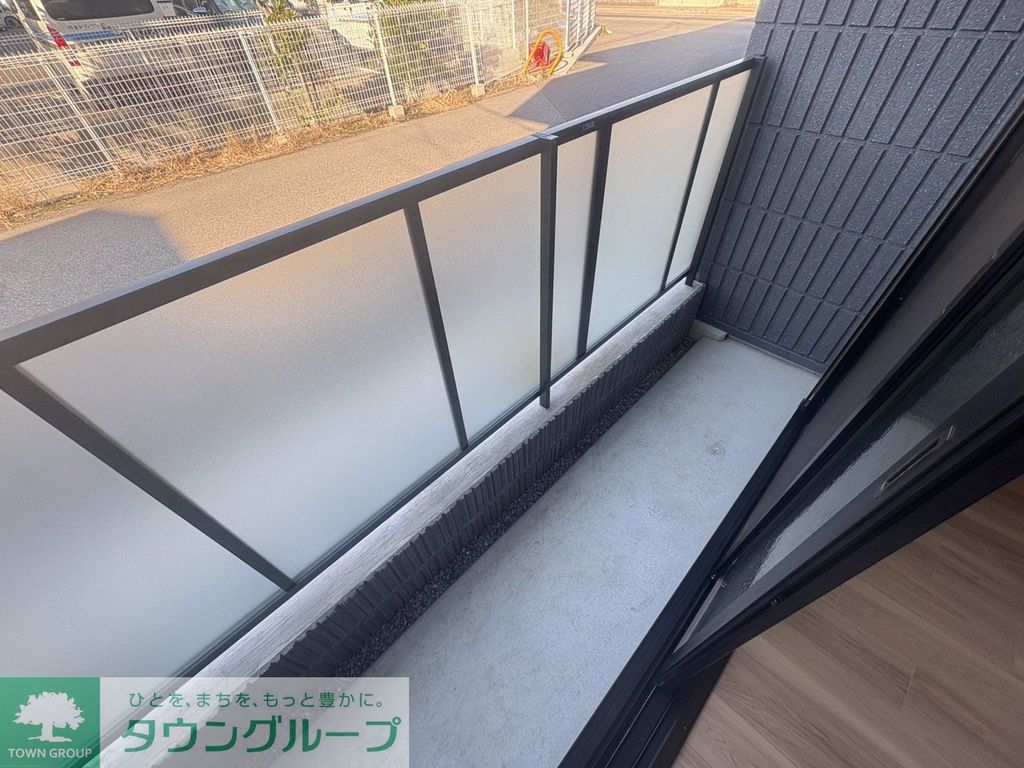 バルコニー　バルコニー