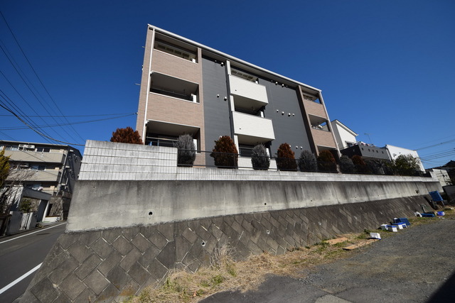 建物外観　★緑の多い、住みよいエリアに立地します★