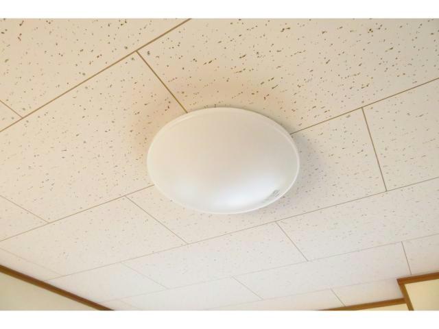 その他設備　リビング照明器具