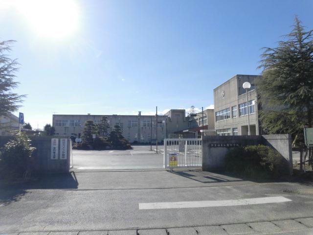 小学校　伊勢崎市立南小学校（小学校）まで1040m