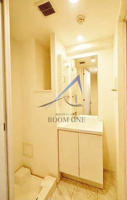 洗面設備　独立洗面台です。