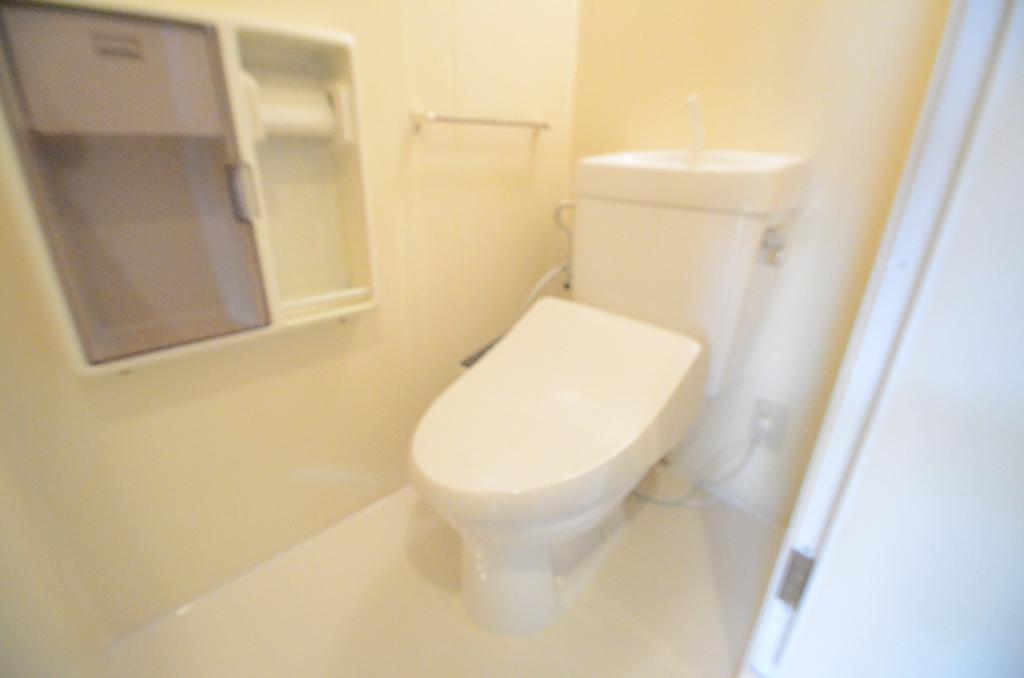トイレ　シャワー付トイレ