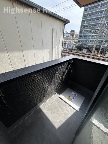 バルコニー　バルコニーがあります