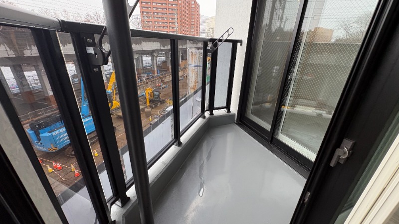 バルコニー　バルコニー