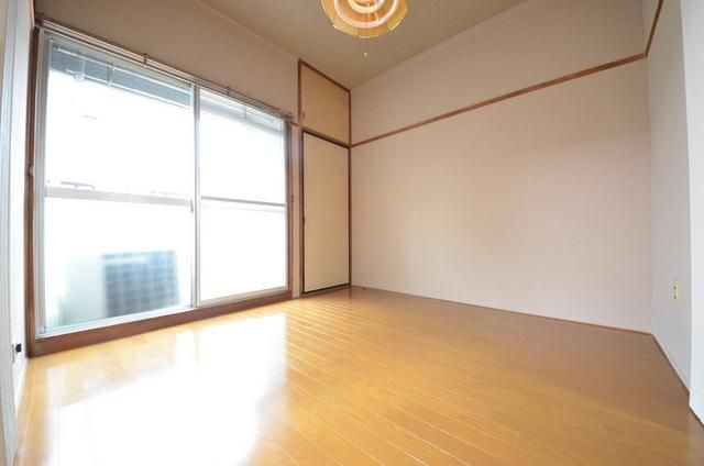居室・リビング　☆南向き。明るいお部屋☆