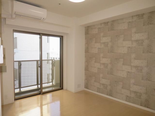 居室・リビング　※別部屋参考写真