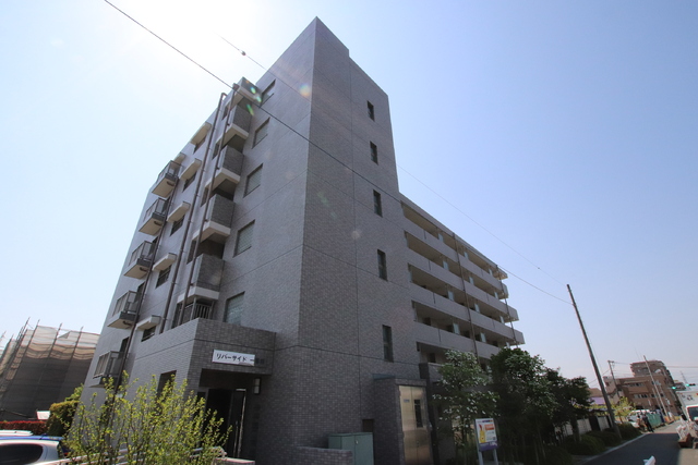 建物外観　★スーパー５５０ｍ・コンビニ８０ｍ・買い物便利★