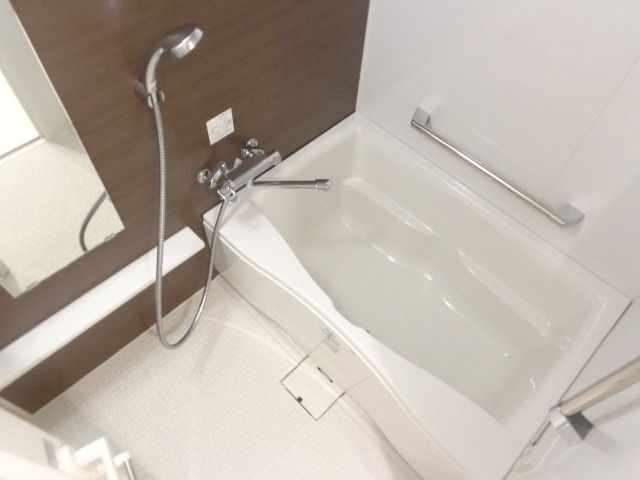 バス・シャワールーム　浴室