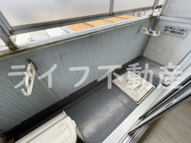バルコニー　広々としたバルコニーです