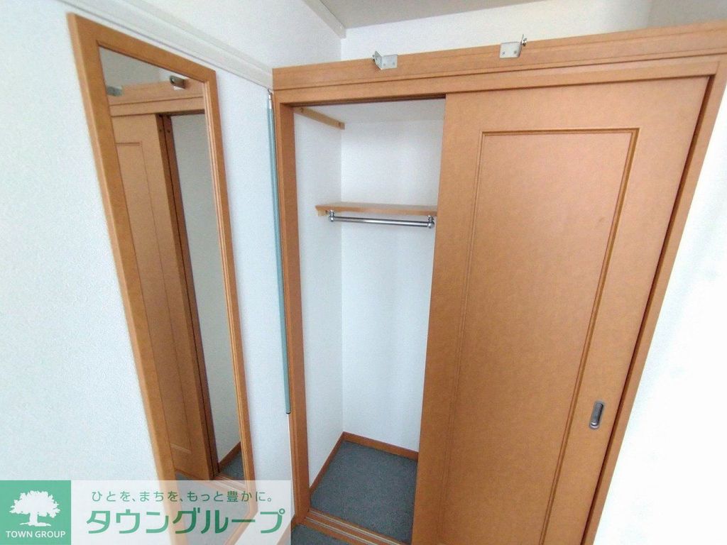 その他部屋・スペース　姿見付き