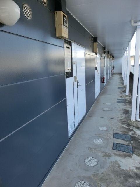 エントランス　お部屋につながるエントランスです