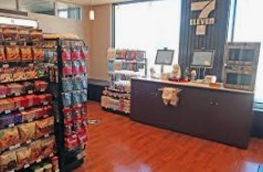 コンビニ　セブンイレブン 三田国際ビル店（コンビニ）まで421m