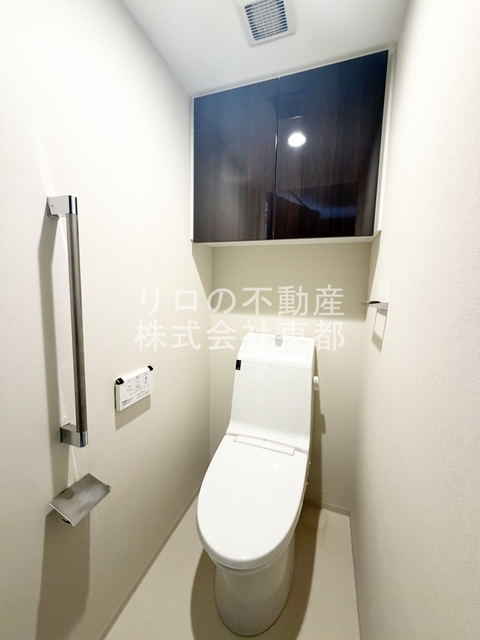 トイレ　洗浄便座付です！