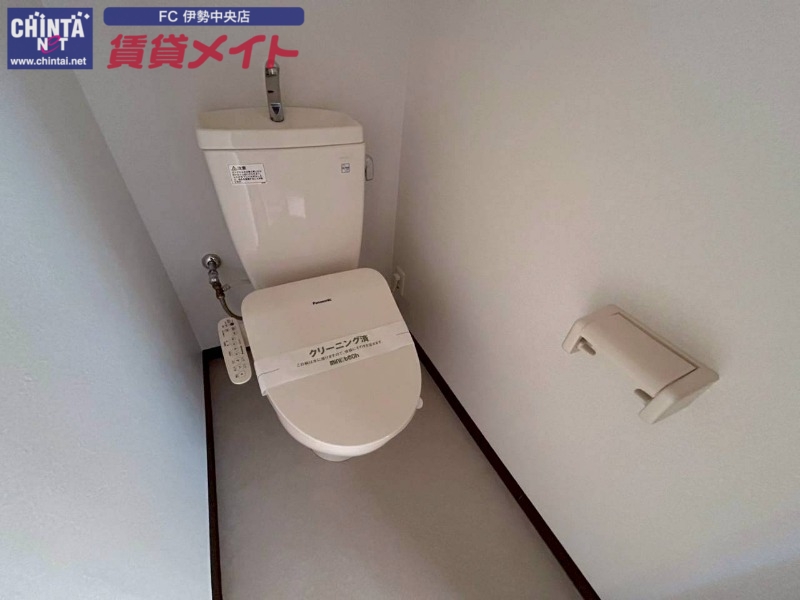 トイレ　別部屋の写真です