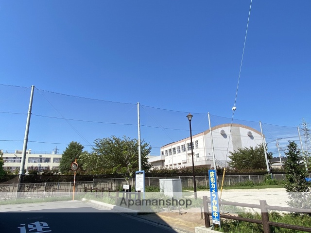 小学校　大和市立渋谷小学校（小学校）まで297m