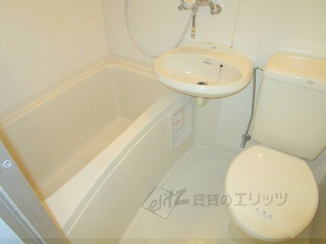 洗面設備　ユニットバス