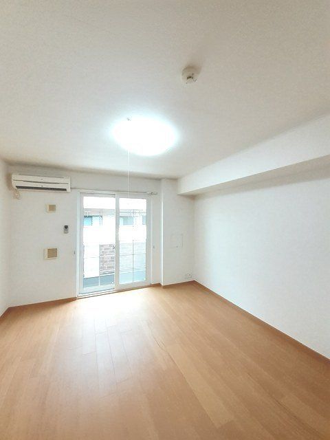 居室・リビング　うどん県のお部屋探しはうどん不動産へ うどんちゃんとLINE