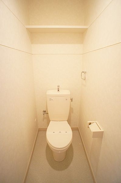 トイレ　トイレもきれいです