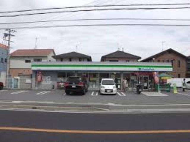 コンビニ　ファミリーマート　姫路亀山（コンビニ）まで441m