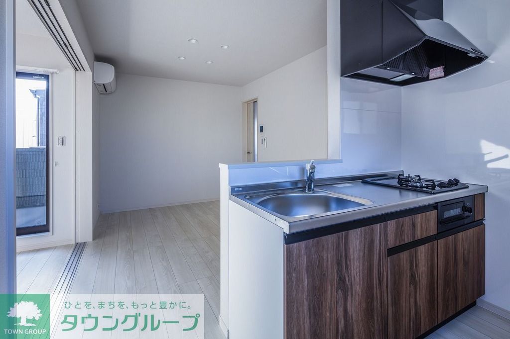 キッチン　同施工会社の類似物件の類似写真です。現況優先です。