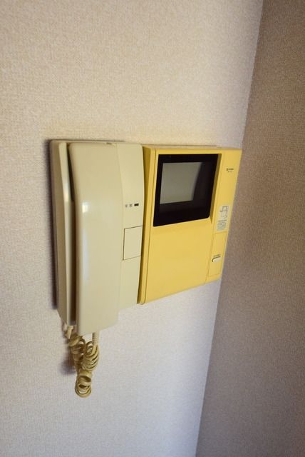 セキュリティ　同物件別部屋写真