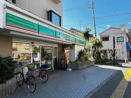 コンビニ　ローソンストア100板橋蓮沼町店（コンビニ）まで227m