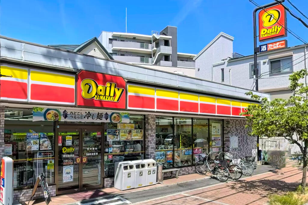 コンビニ　デイリーヤマザキ吹田高浜店（コンビニ）まで385m