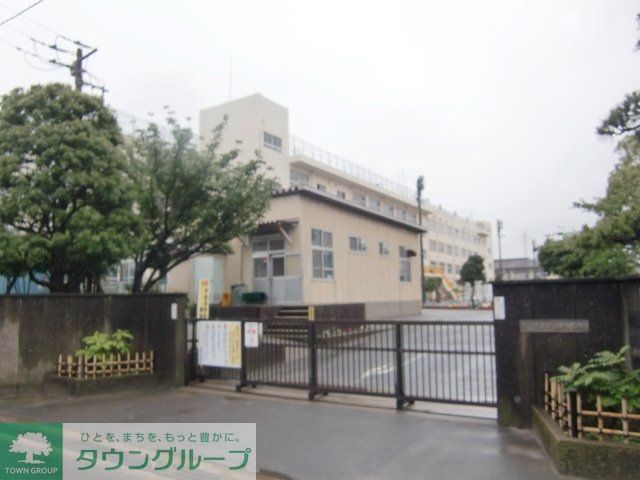 小学校　塩焼小学校（小学校）まで547m