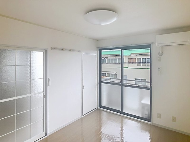 セジュールU Iの居間写真