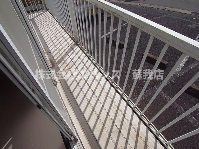 バルコニー　陽当たり良好なバルコニーです