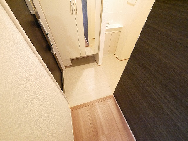 玄関　明るい玄関です
