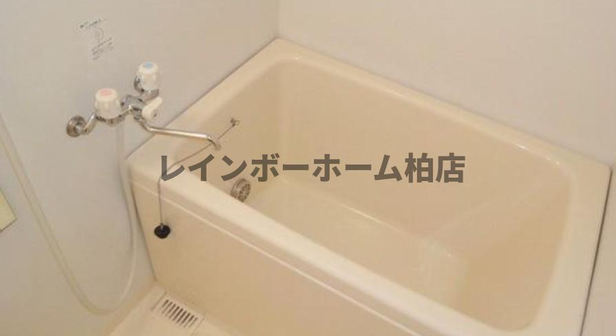 バス・シャワールーム　お風呂で日々の疲れを落としましょう