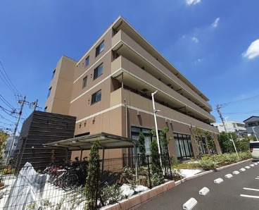 建物外観　ローレルコート