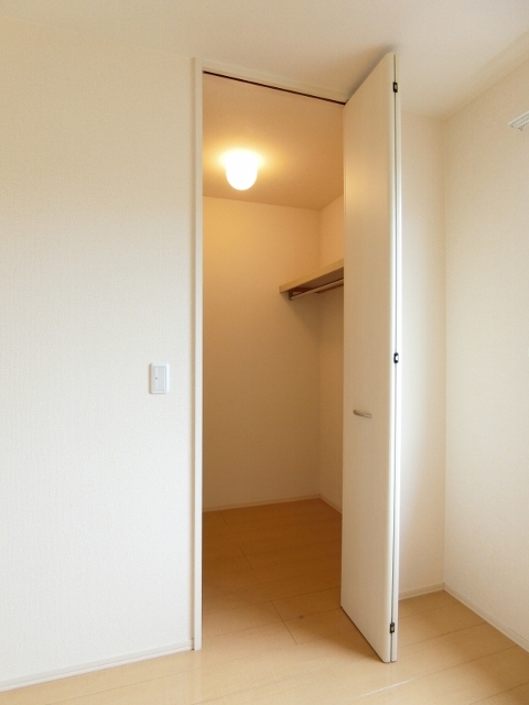 収納　図面と現状に相違がある場合には現状を優先