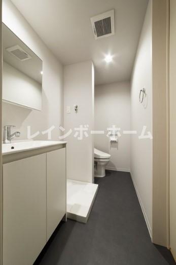 トイレ　清潔感のあるトイレです